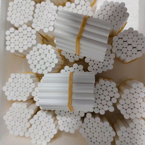 Hot-Pressed Boron Nitride Tubes And Rode boron nitride ceramics customized