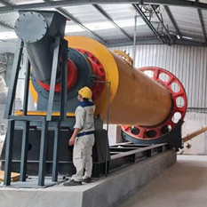 Quartz Limestone Coal Ceramic Cement Dry Grinding Mill Machine with Grinding