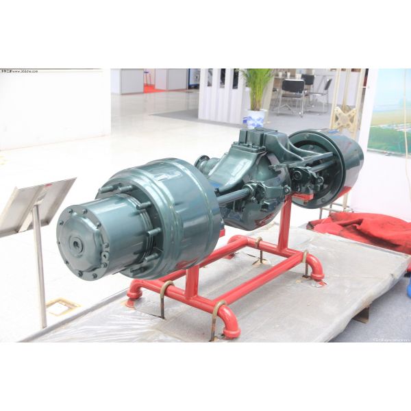 18m3 25 Tons 336HP Sinotruk Tipper Truck For sand stones