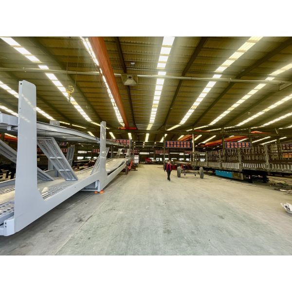 Forward Shift Number 10 400HP Howo Tipper Truck 6x4 8x4 Dump Truck with HW76 Cab