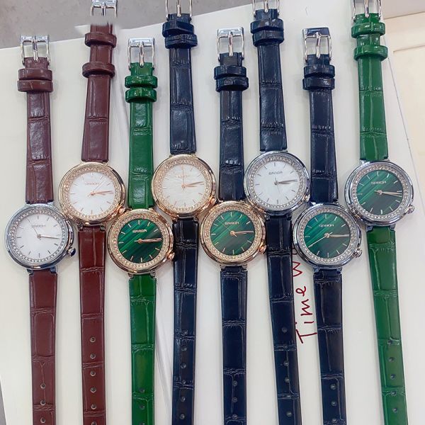 Customization 8mm Alloy Quartz Wrist Watch Time Display 22cm