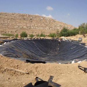 ASTM GRI-GM13 Standard Geomembrane HDPE Smooth Waterproofing Fish Pond Liner for