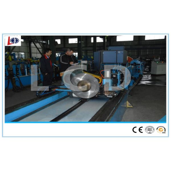 Customized Round Welded Pipe Production Line Safe Using Flying Saw Cutting