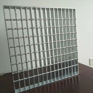 1-1/4" Height X 3/16" Thick Rectangular Bar Galvanised Floor Grating