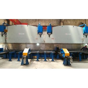 Double linkage CNC hydraulic plate bending machine for light pole production