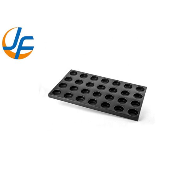 RK Bakeware China Foodservice Nonstick Commercial Texas Muffin Baking Tray For Wholesale Bakeries