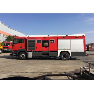 China 4x2 Drive Road-rail Convertible 90km/H Fire Engine Vehicle with 2 Seats on sale