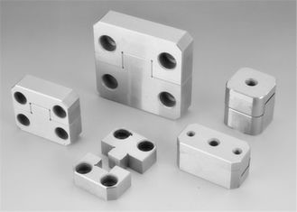 Quality SKH9 Auto Parts Mold , Custom Precision Auto Components 80-90 HRC Insert Grinding wholesale