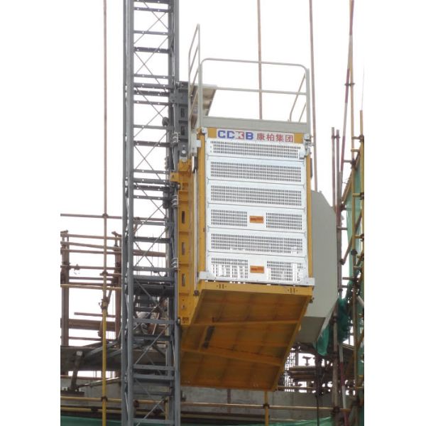 Efficient Durable Construction Hoist Elevator SC200BZ With Variable Frequency