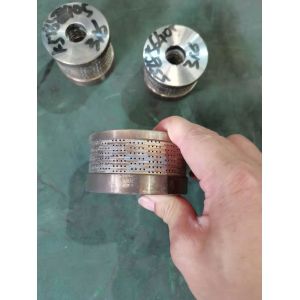 API 6D Value Parts Seat Plug Cage Disc Stem Seat Ring Window