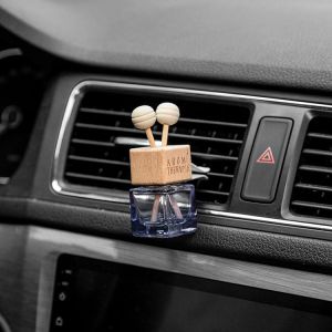 6ml Square Glass Car Perfume Bottle with Vent Clip