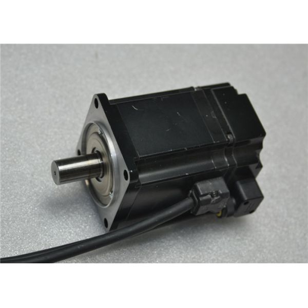 Quality 1PC NEW ORIGINAL  YASKAWA 2.6A 3000r/min  AC SERVO MOTOR SGMAV-04ADA21 wholesale