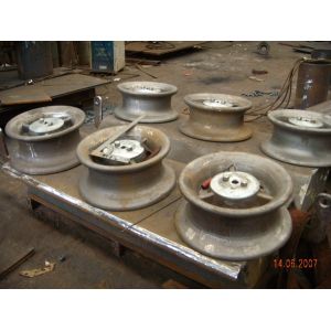 Painted Wire Rope Steel Horizontal Mooring Roller Open Type