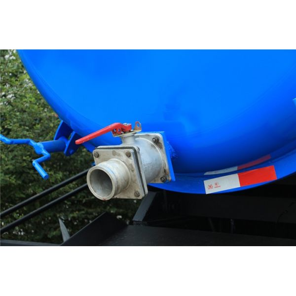 10 Ton Suction Sewage Truck Dongfeng 170hp 10m3 Vacuum Sewer Suction Tanker