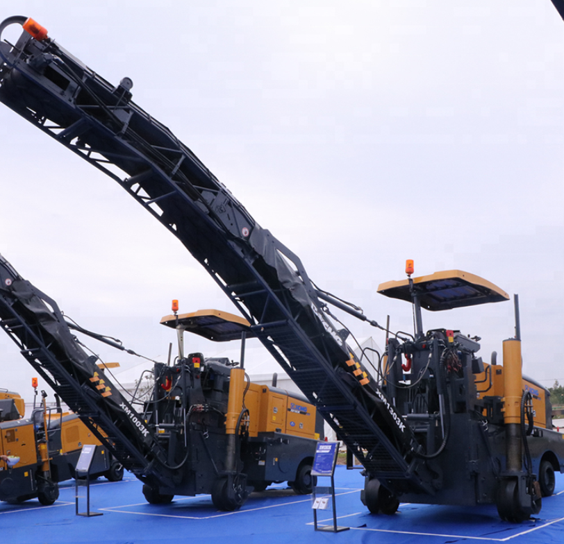 1.2m XM120F XCMG Concrete Mini Asphalt Milling Machine For Pavement Construction