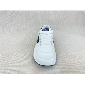 Breathable Microfiber White Platform Trainers With Flat Heel And Lightweight