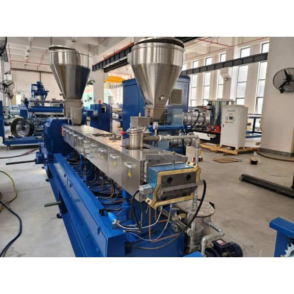 CaCO3 High Filler Masterbatch Compounder Machine Manufacturer Co Rotating Twin