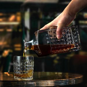 Unique Factory High Quality Lead Free Crystal Diamond Decanter drinking Whiskey