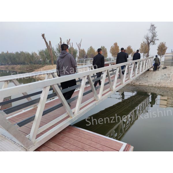 High-Quality Marine Aluminum Gangways Ramps For Floating Dock Pontoon With Bolts