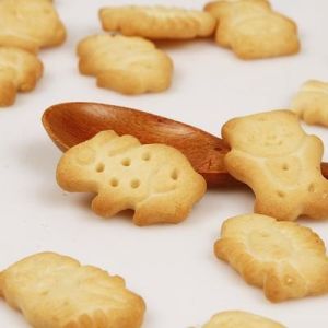 300g Packing Sweet And Salty Animal Biscuit MOQ 10CTN With Certification
