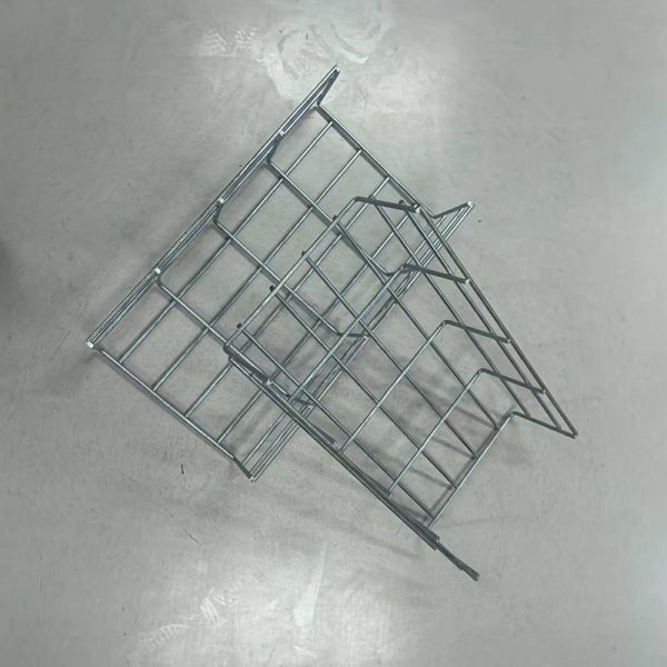 50 Lbs/Ft Load Network Cable Tray 4 Inches Width Compatible With Most Standard Network Cables