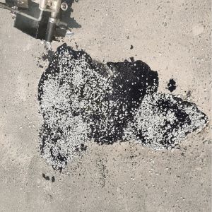 Melt Modified Asphalt Road Patching Premix For Repair Crack Leveling Bridge Deck