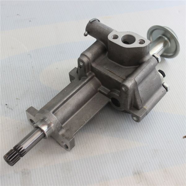 DB58 DB58T Excavator Oil Pump 65.05101-7020 Engine Parts