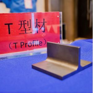 ISO 9001 Certified Producing Titanium Square Tube With Slotted Angles