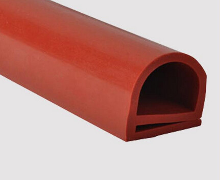 Various Shaped Extruded Silicone Rubber Profiles High Tear Strength For Freezers