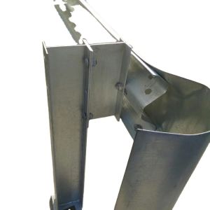 Q235 Q345 150*100*4.3*5.5mm Hot Dip Galvanized Highway Guardrail H Post