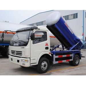 China Dongfeng 4x2 Fecal Sewage Suction Truck with ITALY Vacuum Pump small 5000L Sewel Jetting on sale