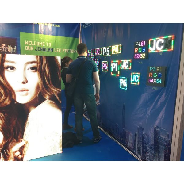 P3 Mirror round shape wall mounted led display screen for advertising billboard