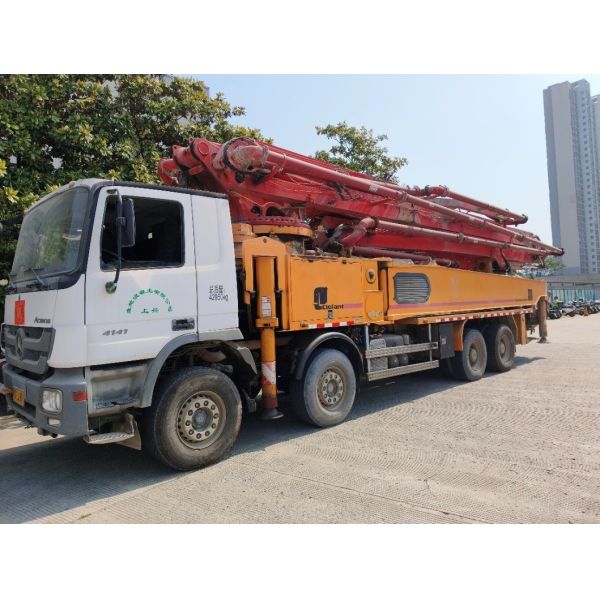 Quality Used 2013 Putzmeister ZLJ5442THBBE Concrete Pump Truck with 4 RZ Fold Boom Sections wholesale