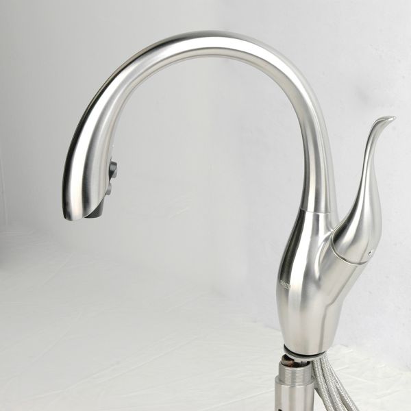 SENTO New Design kitchen sink faucet Swan faucet spray out for US MARKET