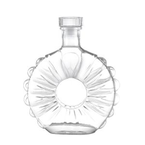 Spray Cap White Glass Material Whiskey Liquor Bottle with Stopper 500ml 750ml