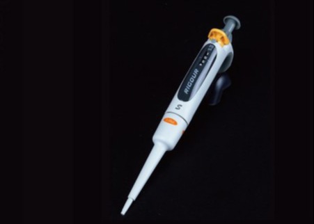 Easy Operation Manual Single Channel Pipette , Adjustable Volume Pipette 0.1