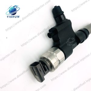0950005332 23670E0150 Diesel Fuel Injector Nozzle 095000-5332 23670-E0150 For H