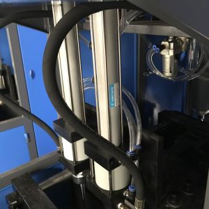 FESTO Rotary Cylinder PET Bottle Semi Automatic Blow Molding Machine for and 2