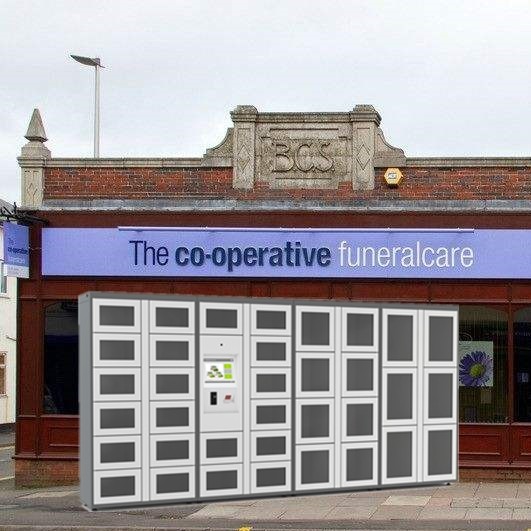 Quality Modern Designed Steel Vending Lockers , Waterproof White Automation Locker wholesale