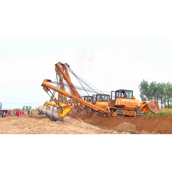 Heavy Daifeng Road Construction Machinery Electronically Controlled