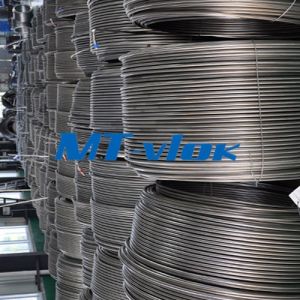 China ASTM B704 UNS N08825 Oilfield Coil Tubing Welded Inhibitor Supply Line With PVDF Encapsulation on sale