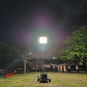160000lm 1000W Inflatable Tripod Balloon Mobile Led Light Tower for Outdoor