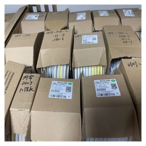 mcp3202 MCP3202-CI/SN MCP3202-CI/P electronic components MICROCHIP DIP SOP chip