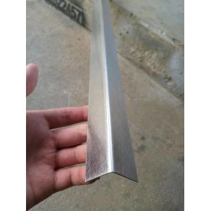 China PVD Plating Titanium 201 Stainless Steel Tile Trim For Wall Floor on sale