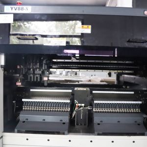 YV88X SMT Pick And Place Equipment , SMT Placement Machine Yamaha Chip Mounter