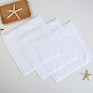 China ALL Age Group Rectangle 100% Cotton White Small Square Face Towel for Luxury Hotel on sale