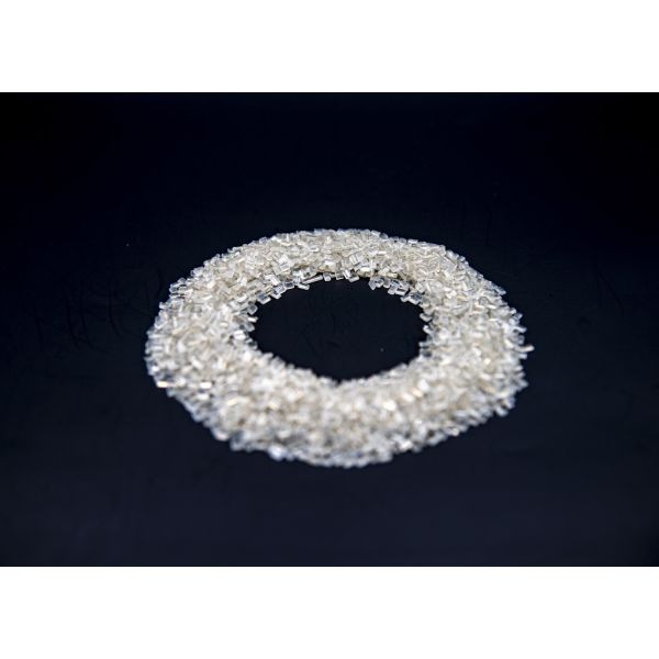 Injection Grade Recycled PET Chips Pellet For Bottle Application With IV0.80-0