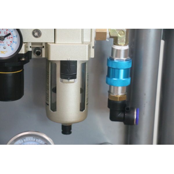 Efficient Polyurethane Foam Dispensing Equipment , PU Foam Injection Machine