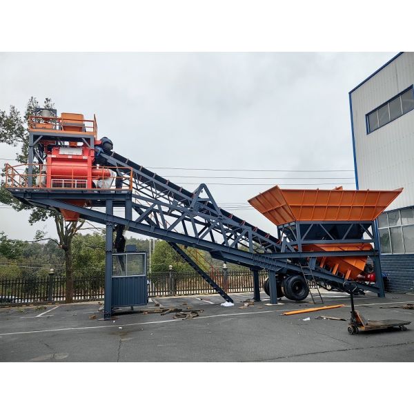 Quality Portable Mobile Concrete Batching Plant With Mobile Cement Mobile Concrete Silo wholesale