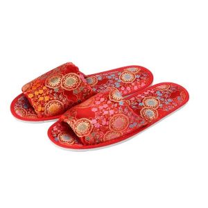 China hotel slipper with decoration strip on sale